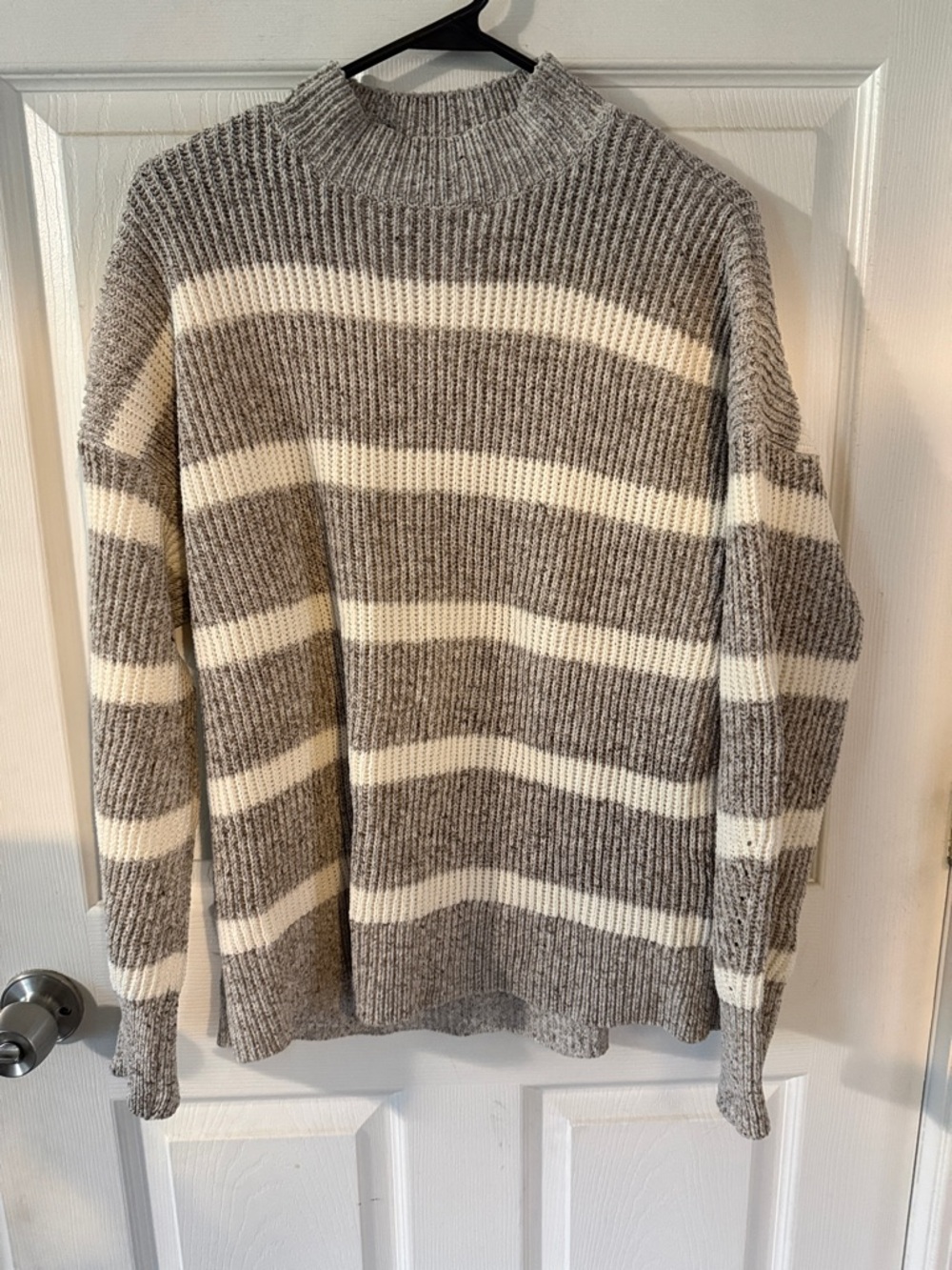 Abercrombie and Fitch sweater size medium